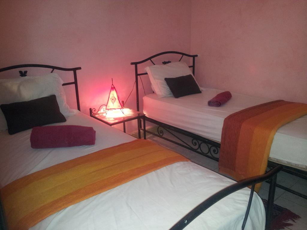 Riad Les Portes De La Medina マラケシュ 部屋 写真